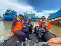 Ratusan Kapal Nelayan Padati Sungai Juwana, Satpolairud Tingkatkan Patroli