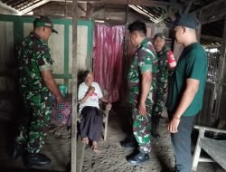 Koramil 20/Tambakromo Berbagi Paket Sembako kepada Warga Desa Mangunrekso