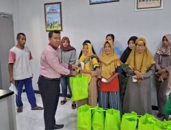 BRI Unit Tlogorejo Salurkan Bantuan Sembako untuk Warga Kurang Mampu