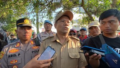 KOMPRES Gelar Aksi Damai Tolak Premanisme di Tayu, Camat dan Kapolsek Turun Langsung Temui Massa