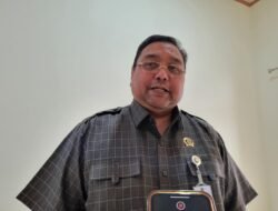 Mobil Dinas DPRD Pati Diduga Ganti Pelat, Viral di Media Sosial