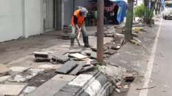 Trotoar Lama Dibongkar, Wajah Baru Pusat Kota Pati Segera Dibangun