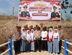 Polri dan TNI Dukung Pemerataan Pembangunan Lewat Jembatan Merah Putih Presisi