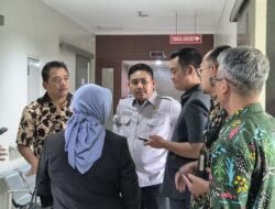 Legislator Gerindra Bersama Komisi D Turun Pantau Siswa di RSUD Soewondo